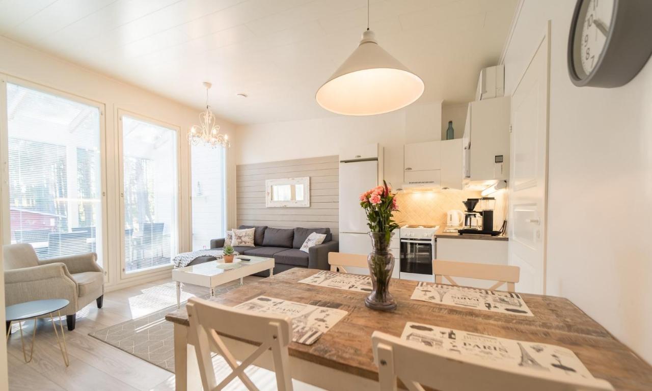 Jaekaelaetie Apartments By Hiekka Booking Kalajoki Bagian luar foto