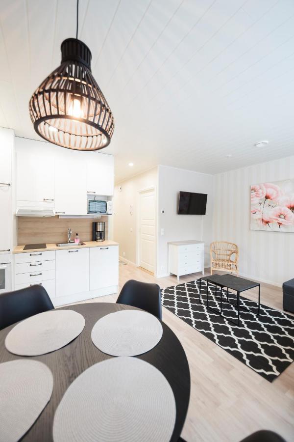 Jaekaelaetie Apartments By Hiekka Booking Kalajoki Bagian luar foto